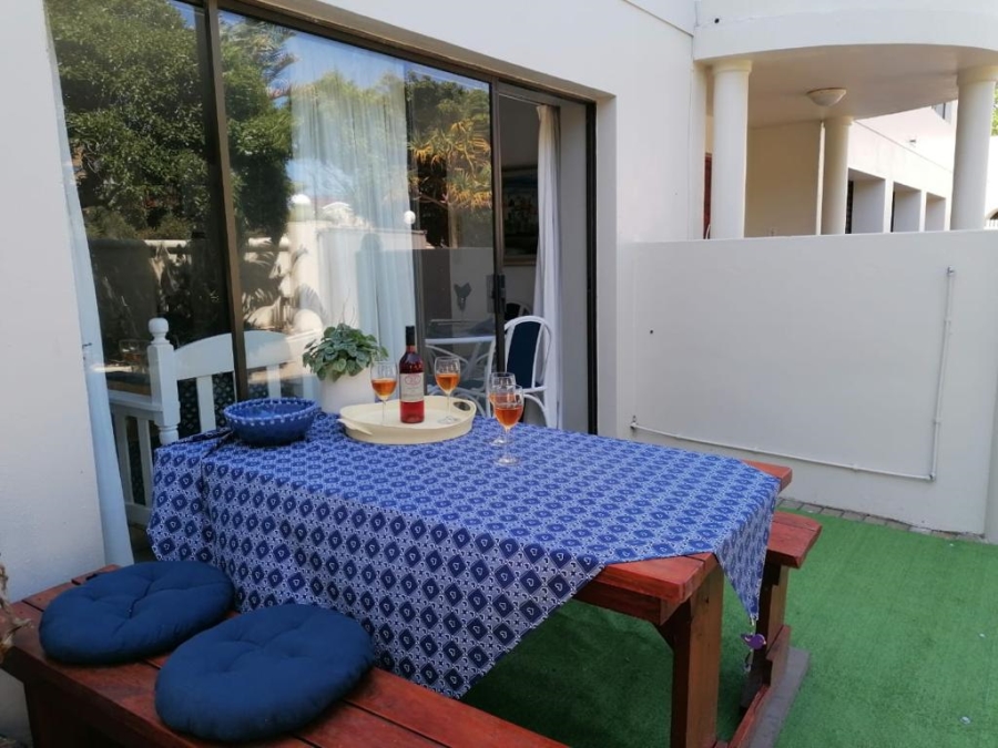 2 Bedroom Property for Sale in Paradise Beach Eastern Cape